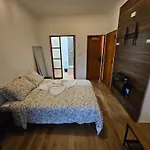 Village Gh בית הארחה