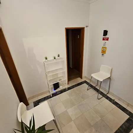 Village Gh بيت ضيافة سينترا