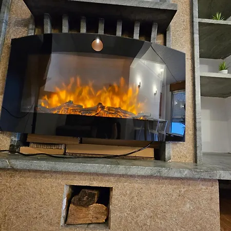 Village Gh سينترا