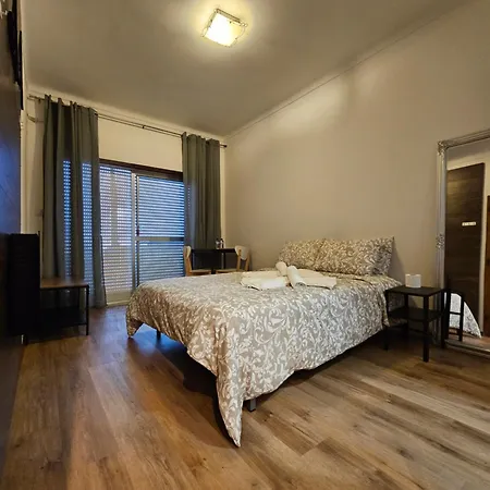 Village Gh بيت ضيافة سينترا