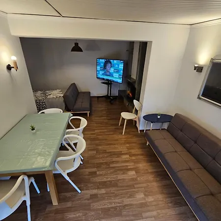 بيت ضيافة Village Gh سينترا