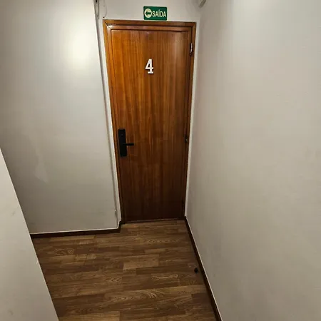 Village Gh سينترا