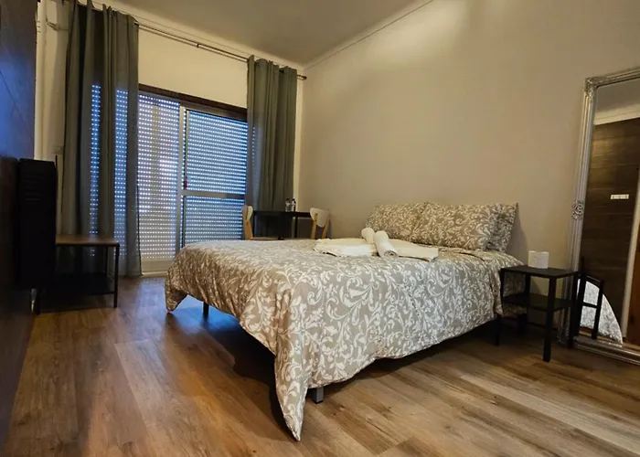 Πανσιόν Village Gh *